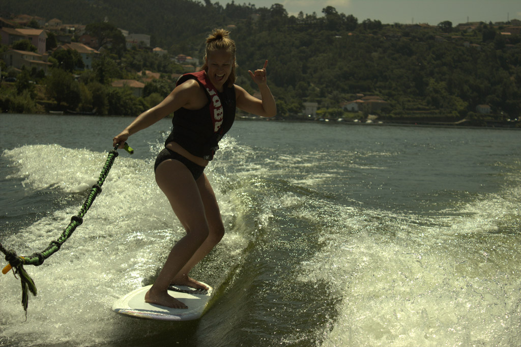 Wake Surf & Wake Board photo gallery thumb